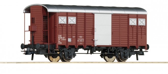 Boxcar with brakeman's cab<br /><a href='images/pictures/Roco/Roco-66202.jpg' target='_blank'>Full size image</a>